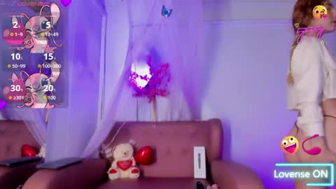 Snapshot of alise_mason chatting on May 21, 6:09 am alise_mason online show from May 21, 6:09 am