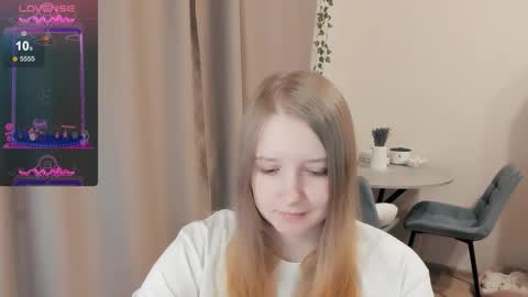 Snapshot of alisha_ley chatting on September 29, 5:40 pm Alya online show from September 29, 5:40 pm