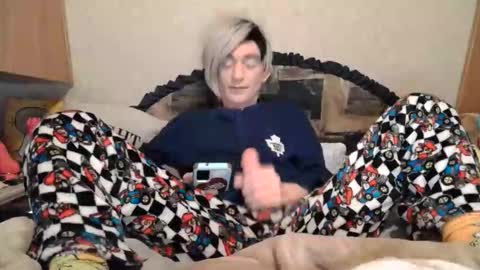 Alisha online show from January 18, 8:18 am