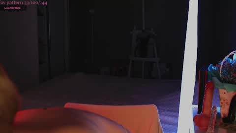Hey there Im a Hookah Girl online show from April 30, 1:45 am