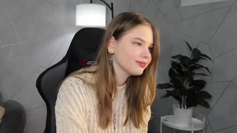 Snapshot of alisia_martin chatting on February 25, 1:15 am Alisia online show from February 25, 1:15 am