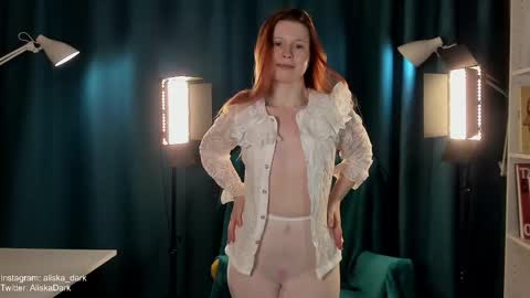 Alice online show from April 16, 7:53 am