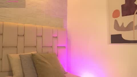 A L I S O N  online show from March 27, 11:54 am