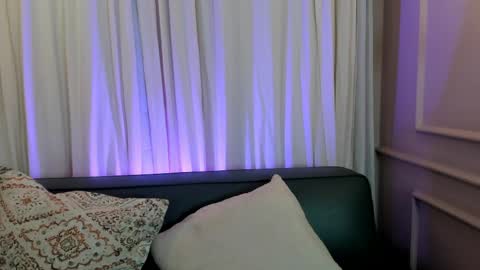 Snapshot of alison_ferrera chatting on May 12, 11:07 am Ali online show from May 12, 11:07 am