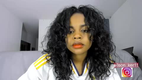 Sofias house online show from December 7, 11:45 pm