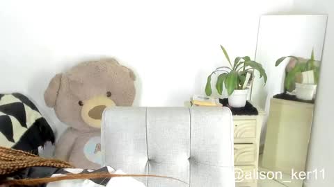 Sofias house online show from October 1, 9:59 am