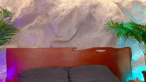 Alison Moon  online show from April 8, 10:10 pm