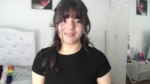 Snapshot of alissa_morrison chatting on April 20, 9:05 pm alissa_morrison online show from April 20, 9:05 pm
