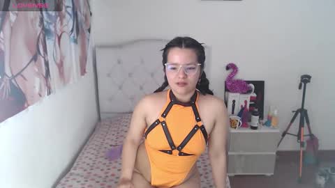 Snapshot of alissa_morrison chatting on June 5, 6:57 pm alissa_morrison online show from June 5, 6:57 pm