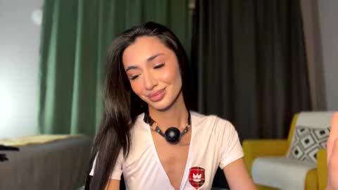 Alissa online show from October 31, 6:31 pm