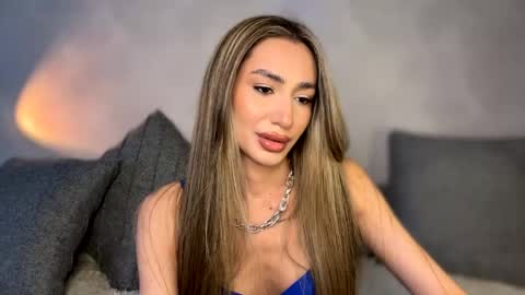 Snapshot of alissadreams chatting on May 30, 2:47 pm Alissa online show from May 30, 2:47 pm