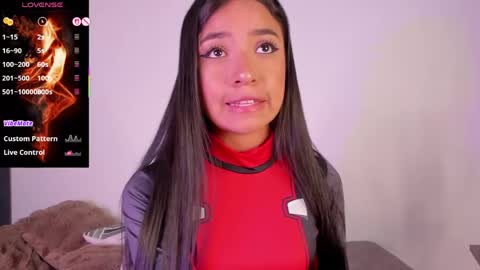 Snapshot of alissarose_1 chatting on April 14, 1:44 am alissarose_1 online show from April 14, 1:44 am
