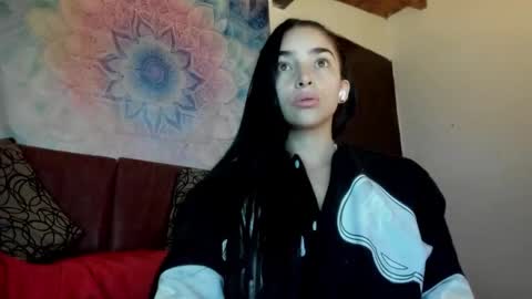 Snapshot of alisson369_ chatting on October 17, 9:45 am Alisson369 online show from October 17, 9:45 am