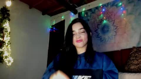 Alisson369  online show from December 15, 9:35 am