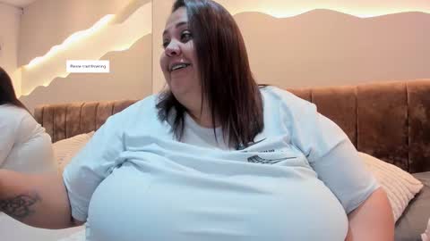 Snapshot of alisson_am chatting on February 1, 11:31 am Alisson online show from February 1, 11:31 am