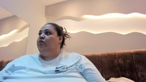 Snapshot of alisson_am chatting on February 14, 11:29 am Alisson online show from February 14, 11:29 am