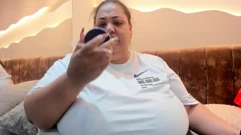 Snapshot of alisson_am chatting on February 23, 11:18 am Alisson online show from February 23, 11:18 am