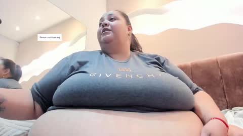 Snapshot of alisson_am chatting on March 2, 10:55 am Alisson online show from March 2, 10:55 am