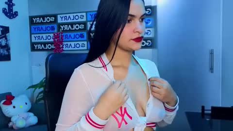 alisson_evans__ online show from March 15, 8:26 pm