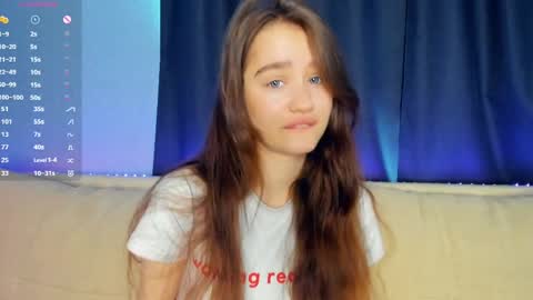 Alivia online show from April 19, 7:07 am