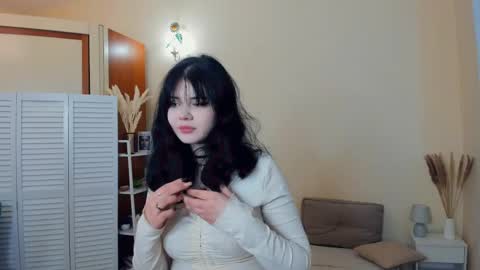 Emily online show from May 14, 7:48 am