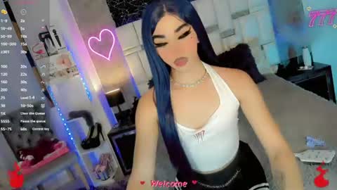 aliz_free online show from July 4, 2:45 pm