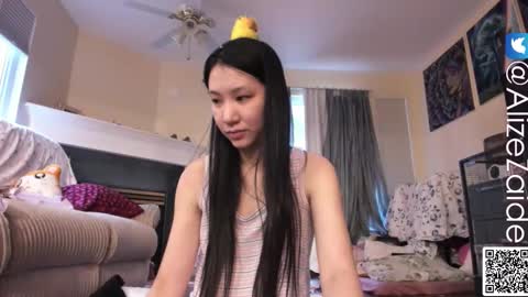 Alize Zaide online show from November 21, 8:51 pm