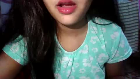 Snapshot of aljeri_022 chatting on July 22, 5:05 pm Leya online show from July 22, 5:05 pm