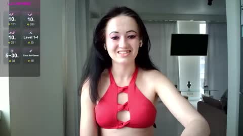 Snapshot of alkh_amare chatting on June 1, 9:55 am Amare online show from June 1, 9:55 am