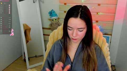 Snapshot of allana_dream chatting on December 27, 3:04 pm Allana online show from December 27, 3:04 pm