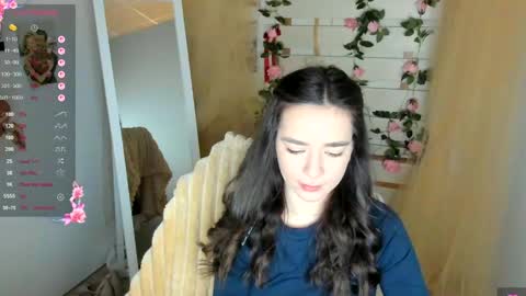 Snapshot of allana_dream chatting on April 23, 6:47 am Allana online show from April 23, 6:47 am