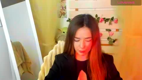 Snapshot of allana_dream chatting on June 17, 6:49 am Allana online show from June 17, 6:49 am