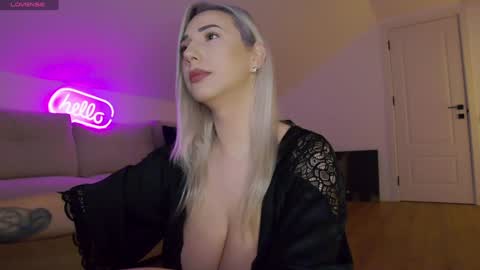 A day u didnt smile is a lost day online show from February 24, 4:10 am