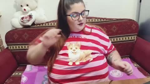 Snapshot of allealexysbbw chatting on June 10, 1:10 pm allealexysbbw online show from June 10, 1:10 pm