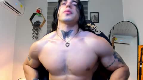 Snapshot of allen_rosse chatting on September 23, 2:03 am independent model 3 online show from September 23, 2:03 am