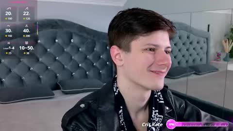 Snapshot of allert_ chatting on February 25, 3:27 am allert_ online show from February 25, 3:27 am