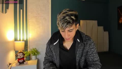 Allex online show from March 8, 3:39 am