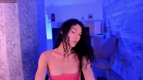 Snapshot of allicemackenzie_ chatting on June 17, 6:27 am AlliceMackenzie online show from June 17, 6:27 am