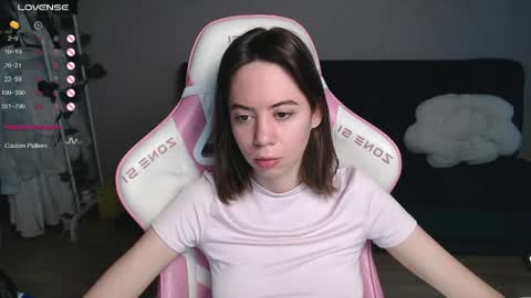 alice online show from March 29, 12:21 am