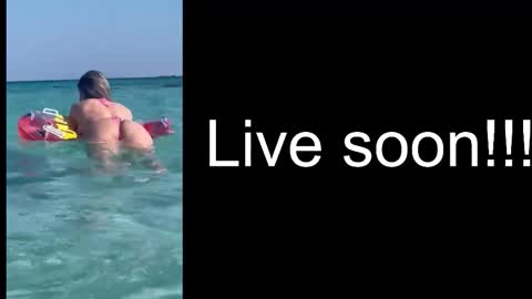 Allie online show from November 17, 6:08 am