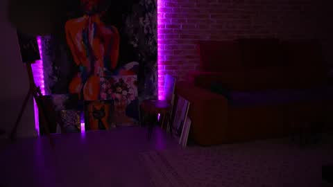 Allie online show from March 15, 3:40 pm