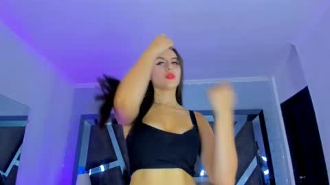 Snapshot of allijadid chatting on March 4, 10:35 am    online show from March 4, 10:35 am