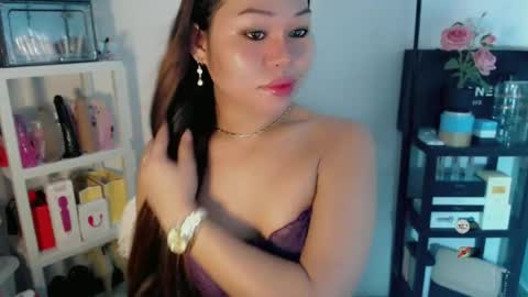 Snapshot of allirah20x chatting on June 16, 1:30 am Allirah online show from June 16, 1:30 am