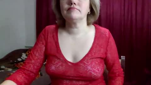 AlliRain online show from October 31, 5:14 pm