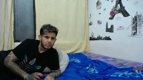 Snapshot of allison_baby_2416 chatting on April 9, 3:06 am Alisson online show from April 9, 3:06 am