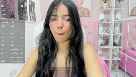 ALLISON online show from April 18, 5:39 pm