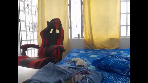 allison online show from April 21, 5:50 pm