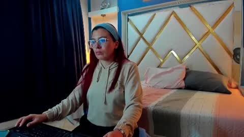 Snapshot of allisonlove_88 chatting on June 27, 2:38 am ALLISON online show from June 27, 2:38 am