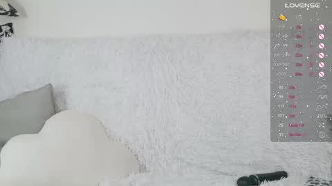 Snapshot of allisonmoonlight chatting on March 10, 2:26 pm allisonmoonlight online show from March 10, 2:26 pm