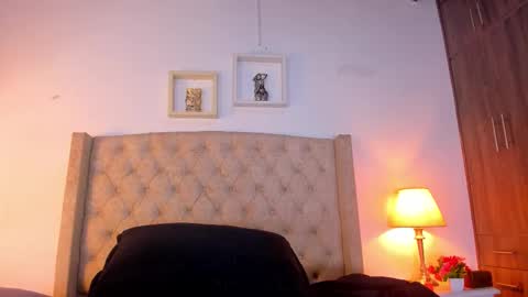 allisson online show from March 18, 12:08 pm